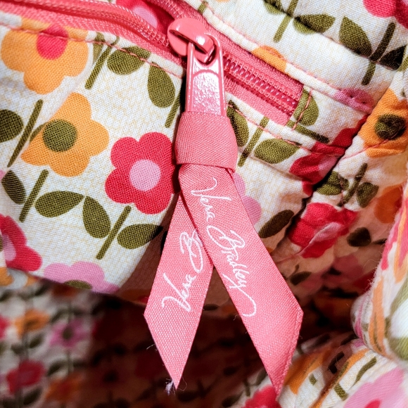 Vera Bradley "folkloric" Tote Bag - Picture 6 of 11